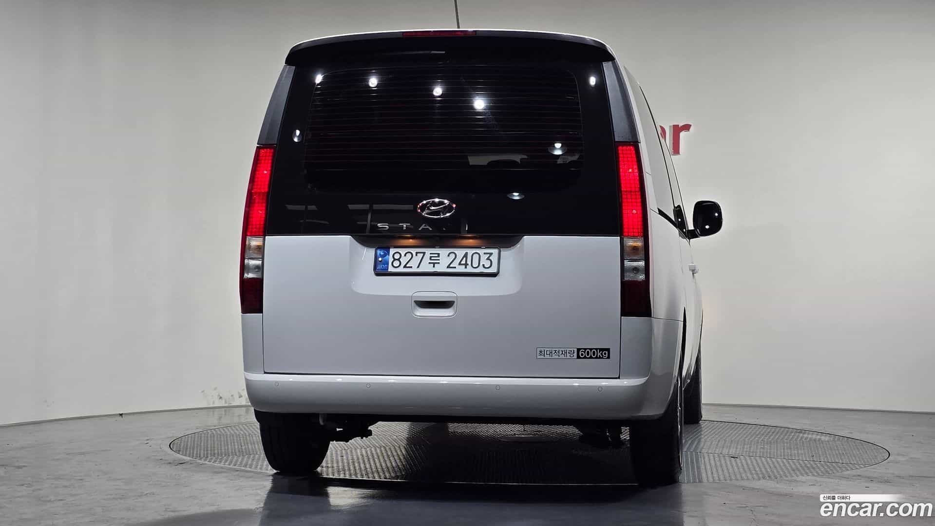 Staria Hyundai 2023.3-OUTER-004