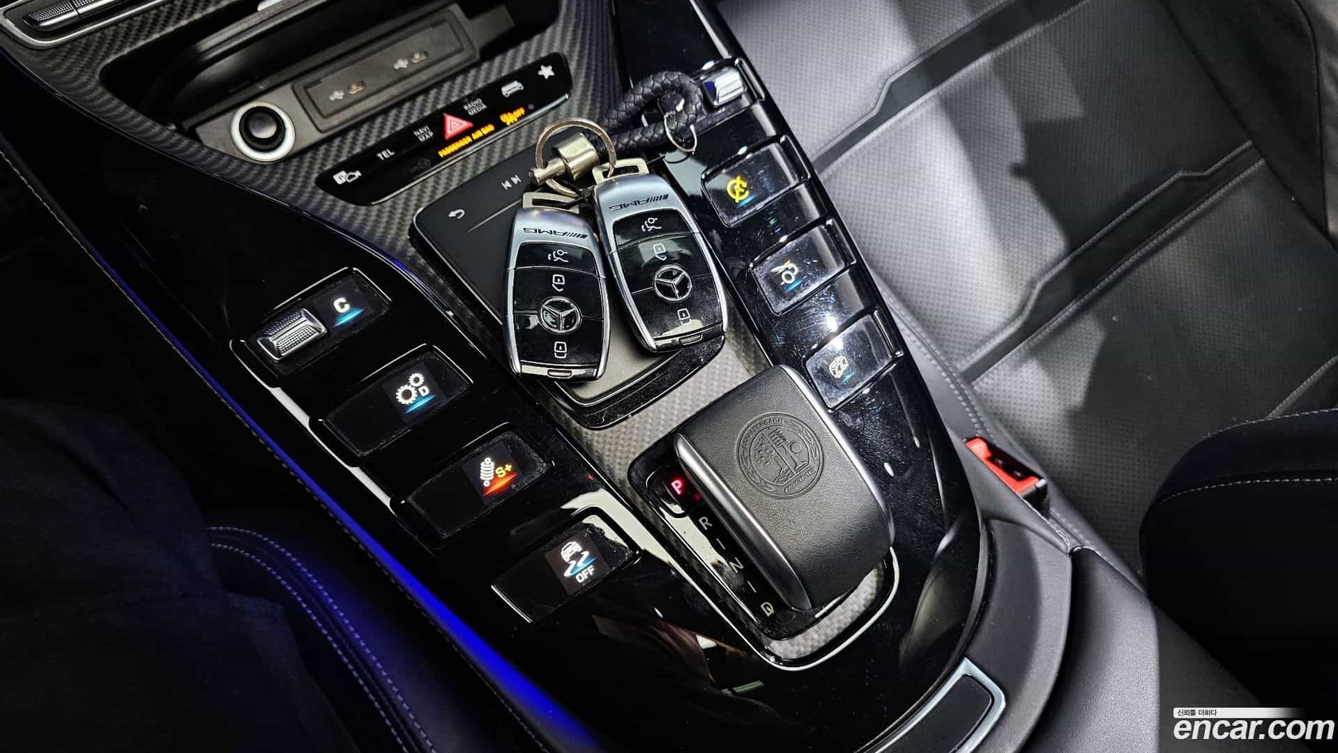 AMG GT Mercedes-Benz 2021.1-INNER-009