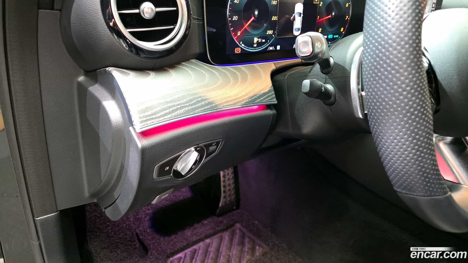 E-Class Mercedes-Benz 2021.1-OPTION-019