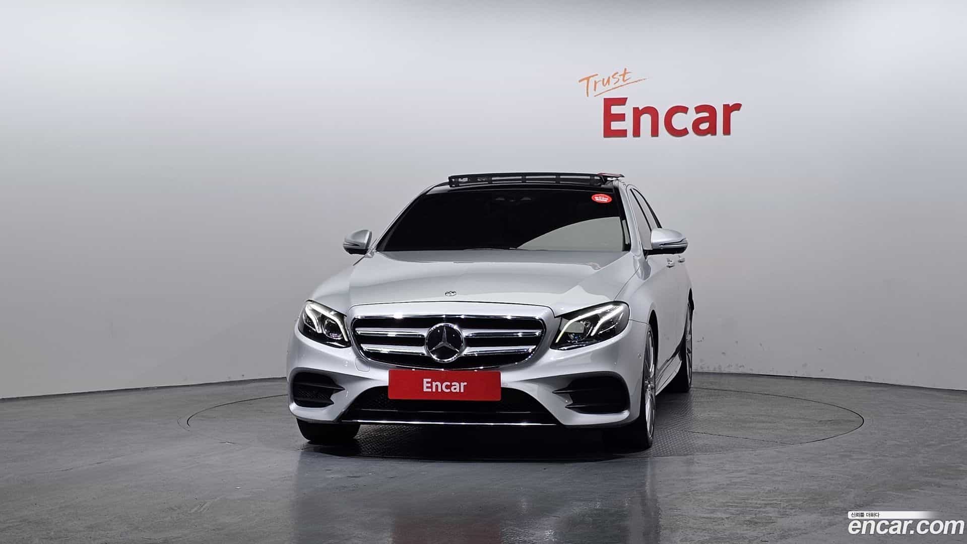 E-Class Mercedes-Benz 2020.11-OUTER-003