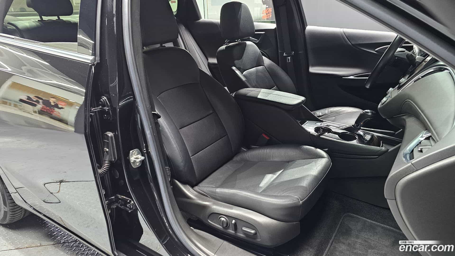 Malibu Chevrolet 2020.6-OPTION-015