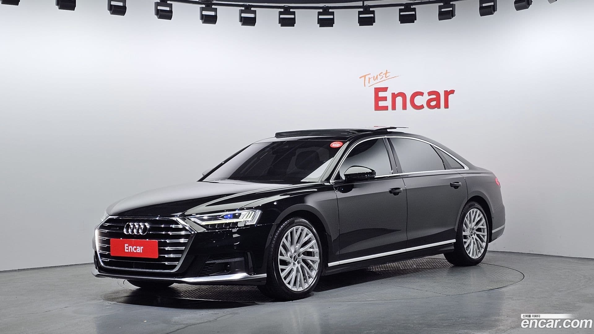 Main__Slider__Photo:A8 Audi 2021.2-0