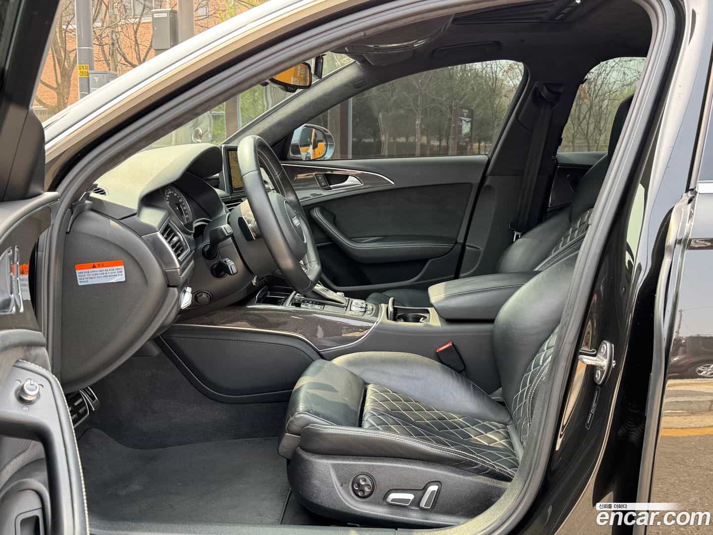 S6 Audi 2016.9-INNER-010