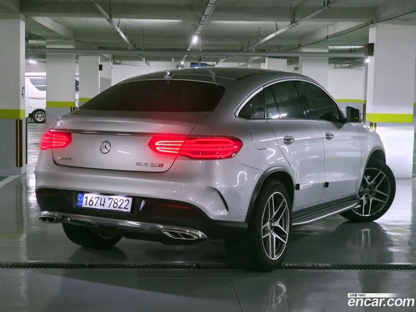 GLE-Class Mercedes-Benz 2018.2-OUTER-002