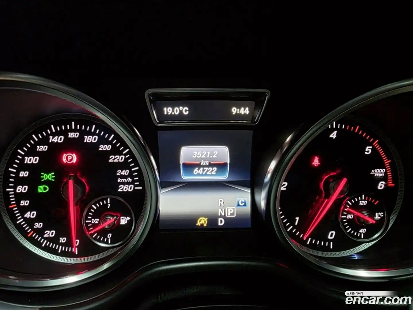 GLE-Class Mercedes-Benz 2018.2-OPTION-021