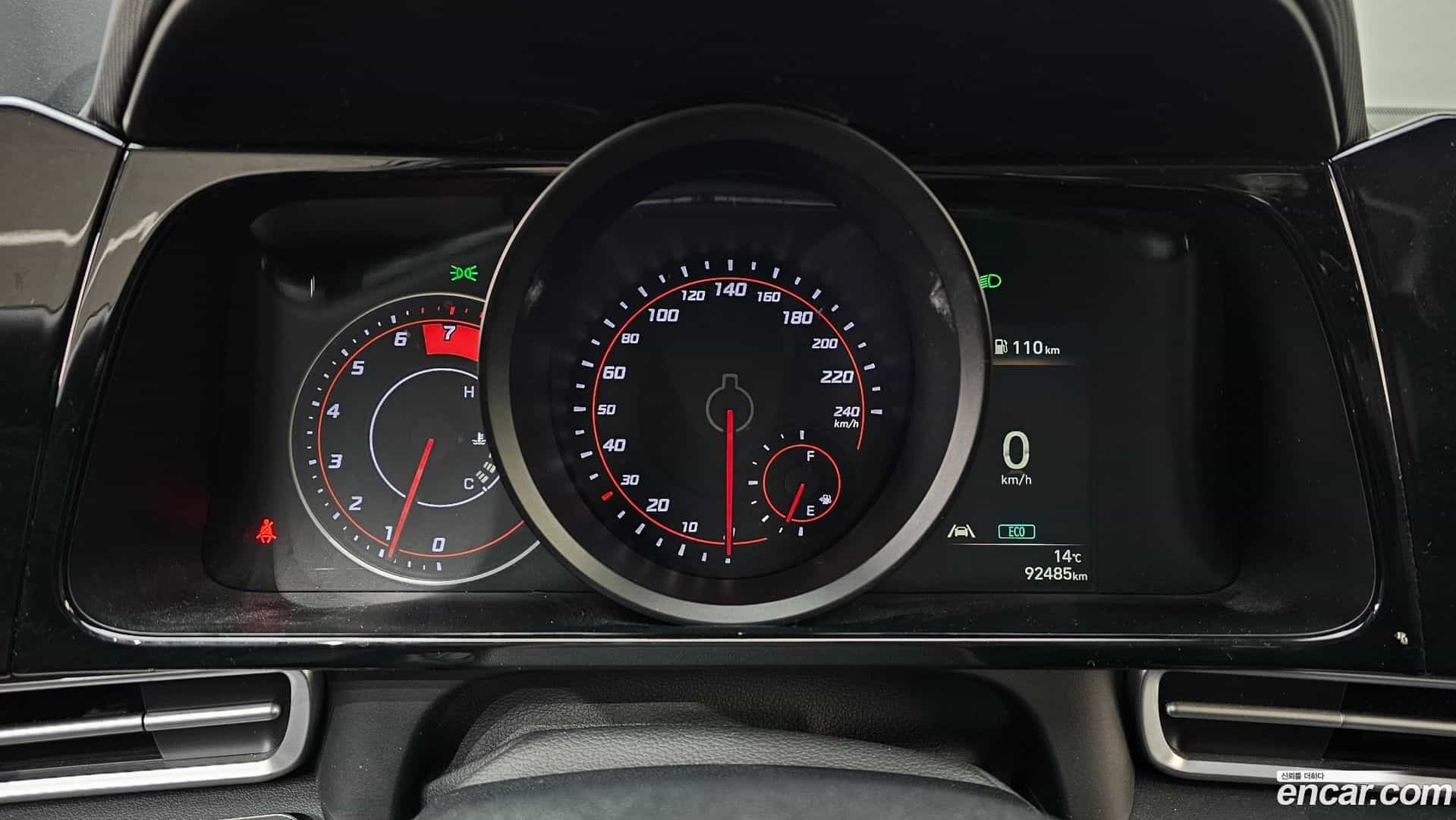 AVANTE Hyundai 2021.11-INNER-008