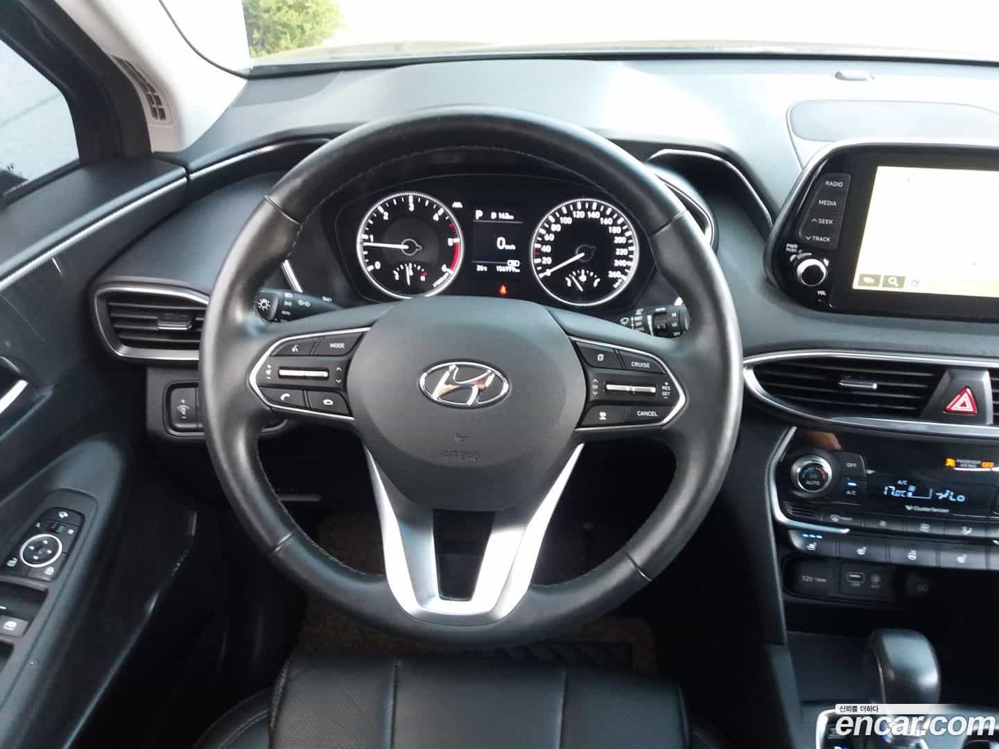 Santafe Hyundai 2018.7-OPTION-019