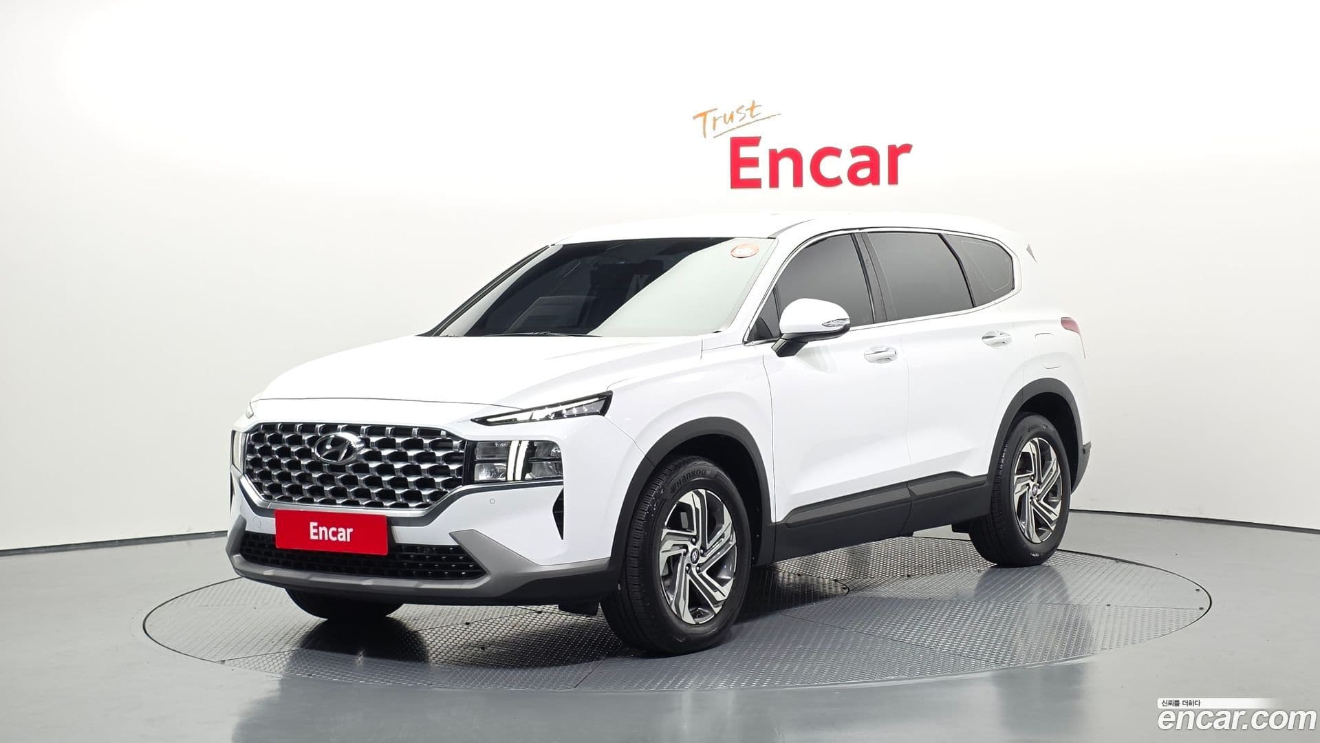 Main__Slider__Photo:Santafe Hyundai 2020.10-0
