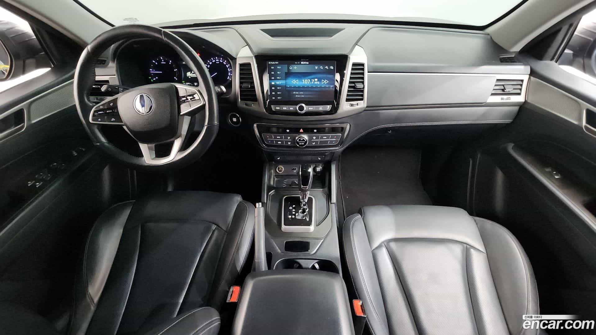 Rexton KG Mobility 2018.7-INNER-007