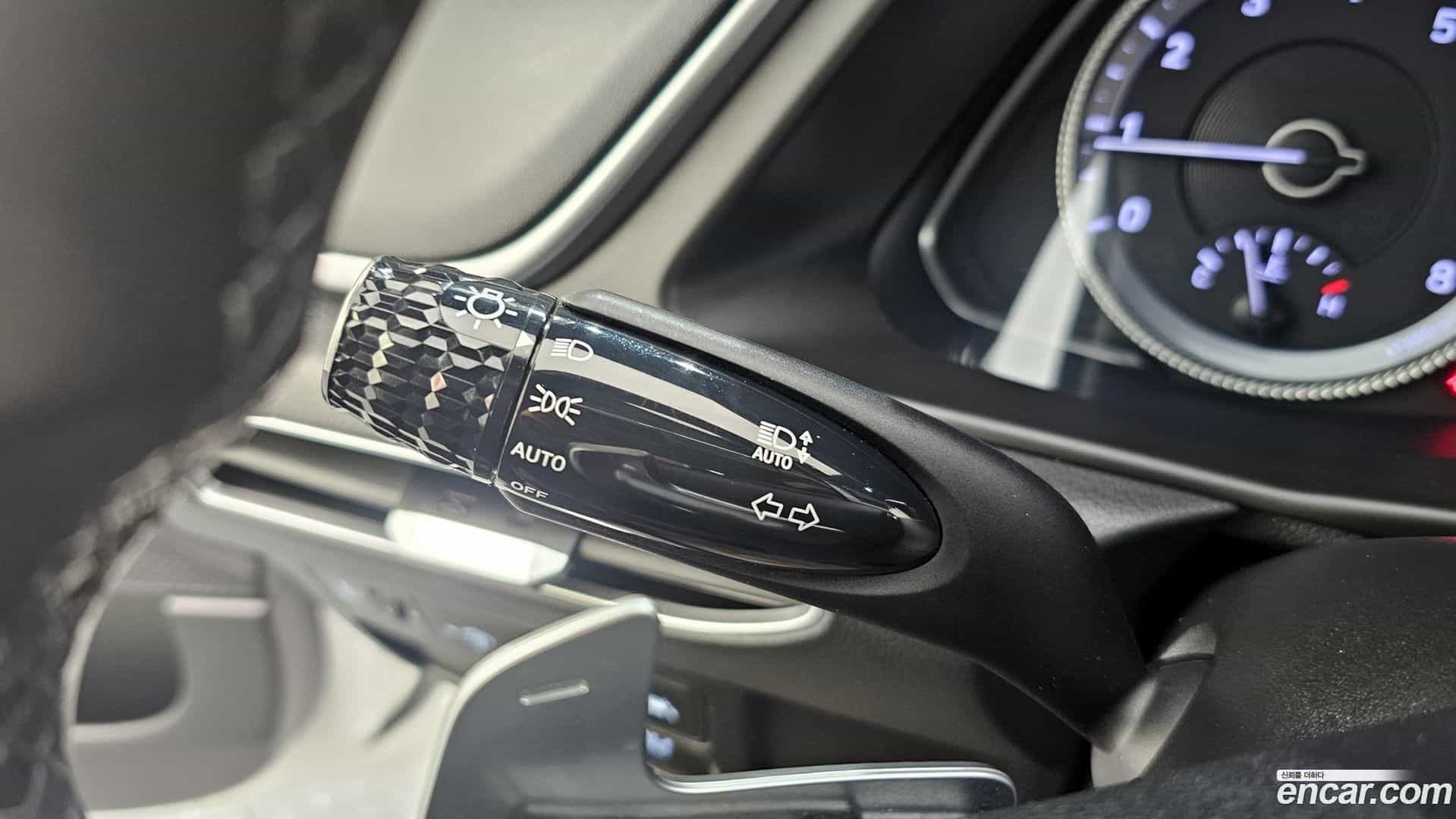 Sonata Hyundai 2022.3-OPTION-023