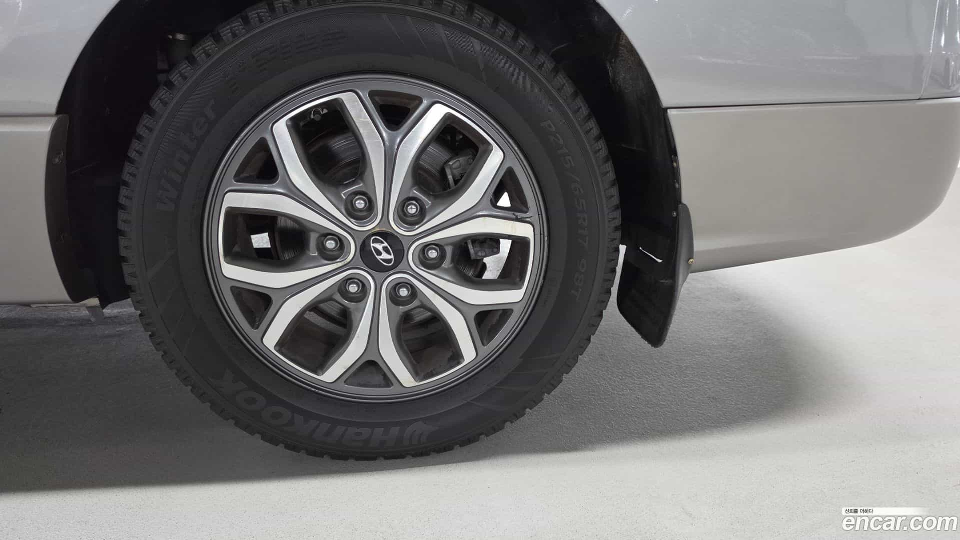 Starex Hyundai 2019.2-OUTER-005