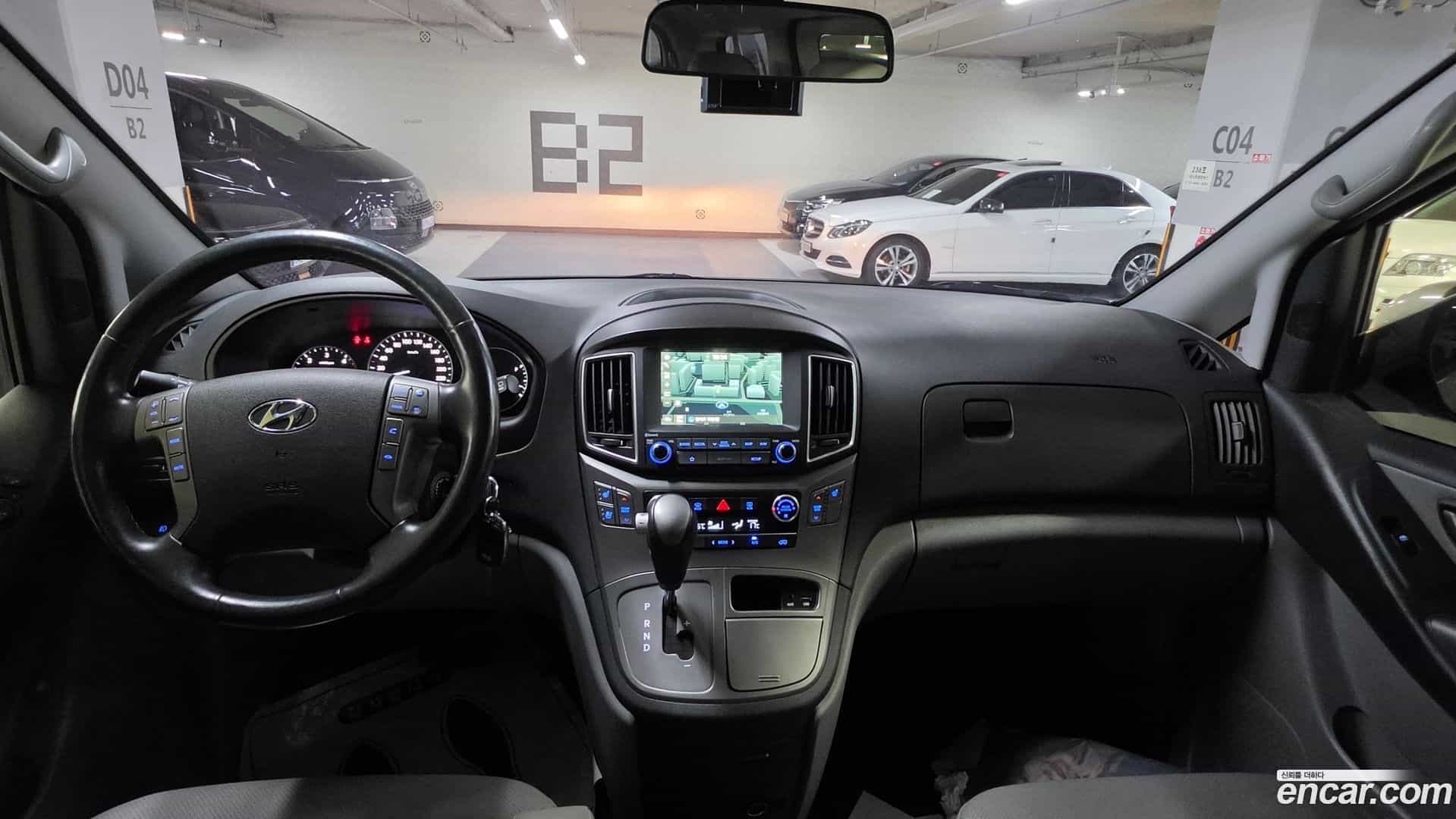 Starex Hyundai 2019.2-INNER-007