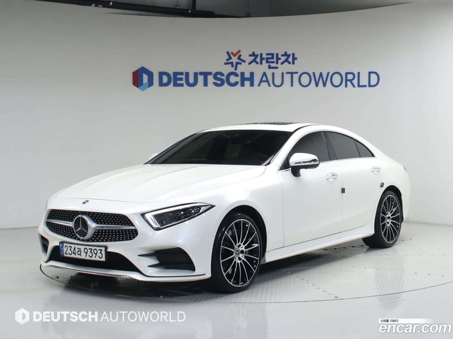 Main__Slider__Photo:CLS-Class Mercedes-Benz 2021.2-0