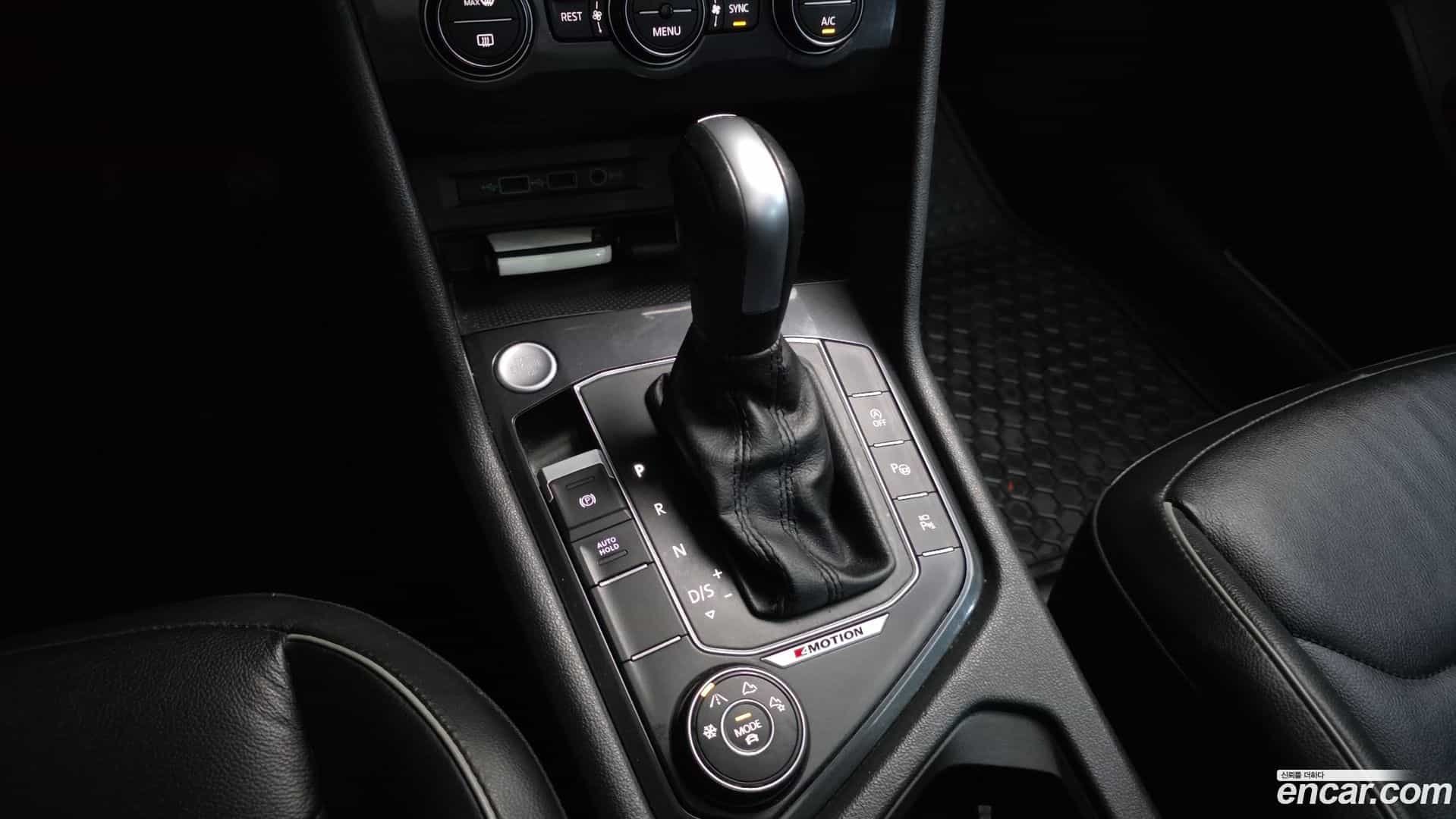 Tiguan Volkswagen 2020.6-INNER-009