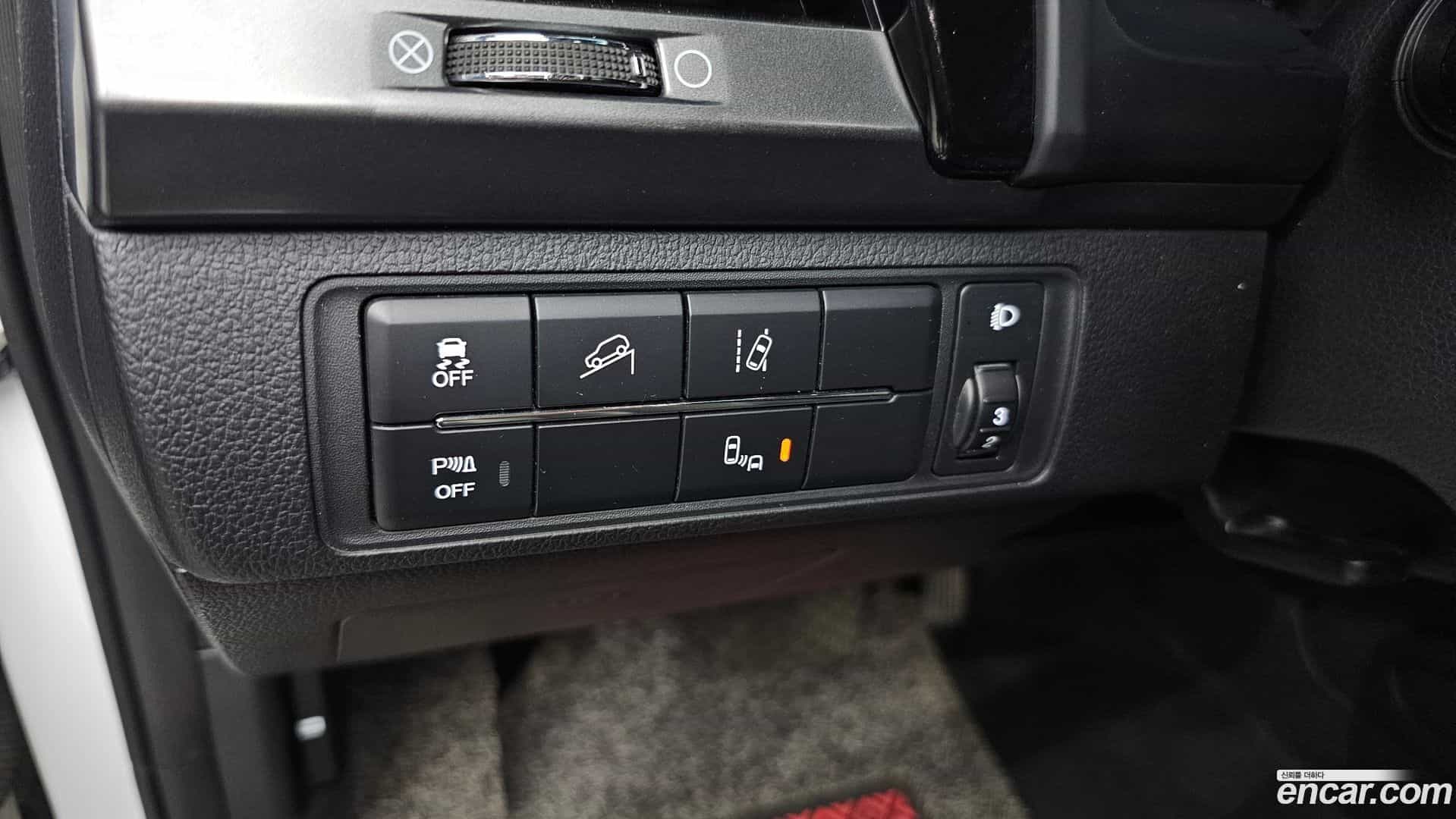 Rexton KG Mobility 2021.6-OPTION-017