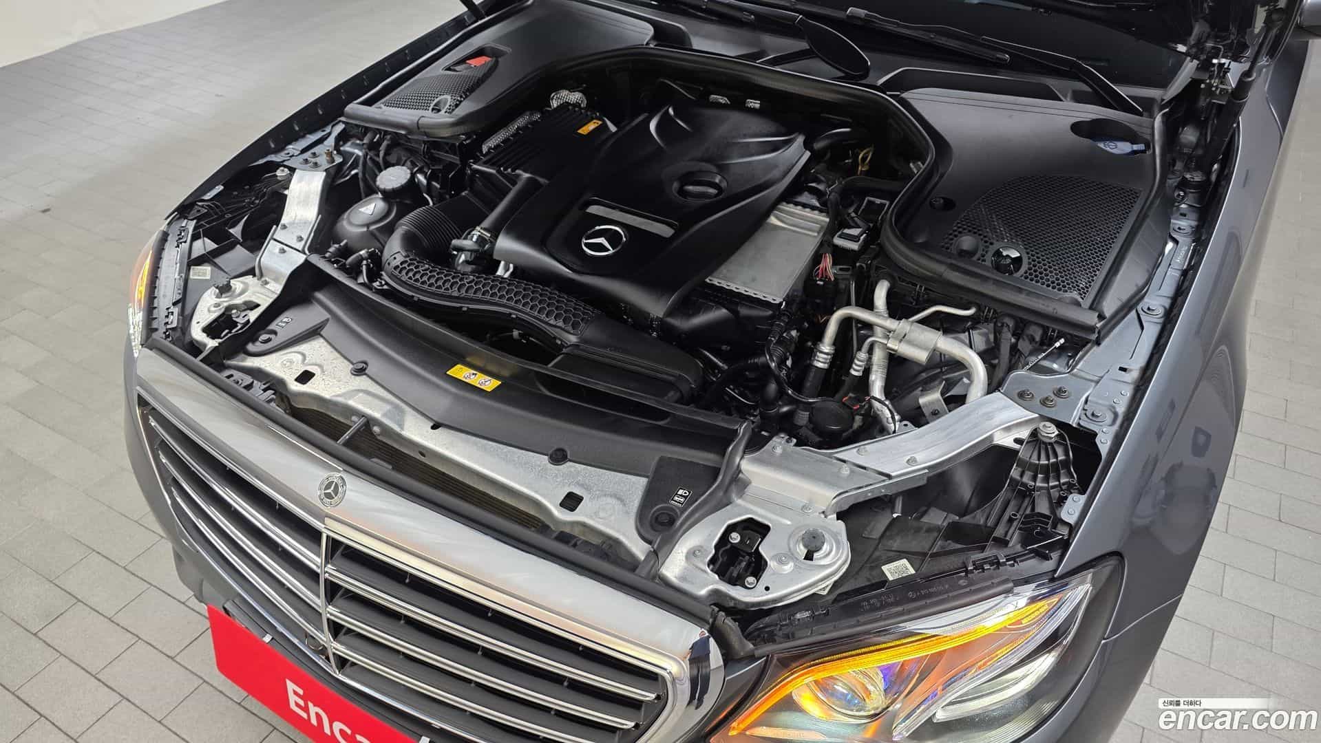E-Class Mercedes-Benz 2017.10-OUTER-006