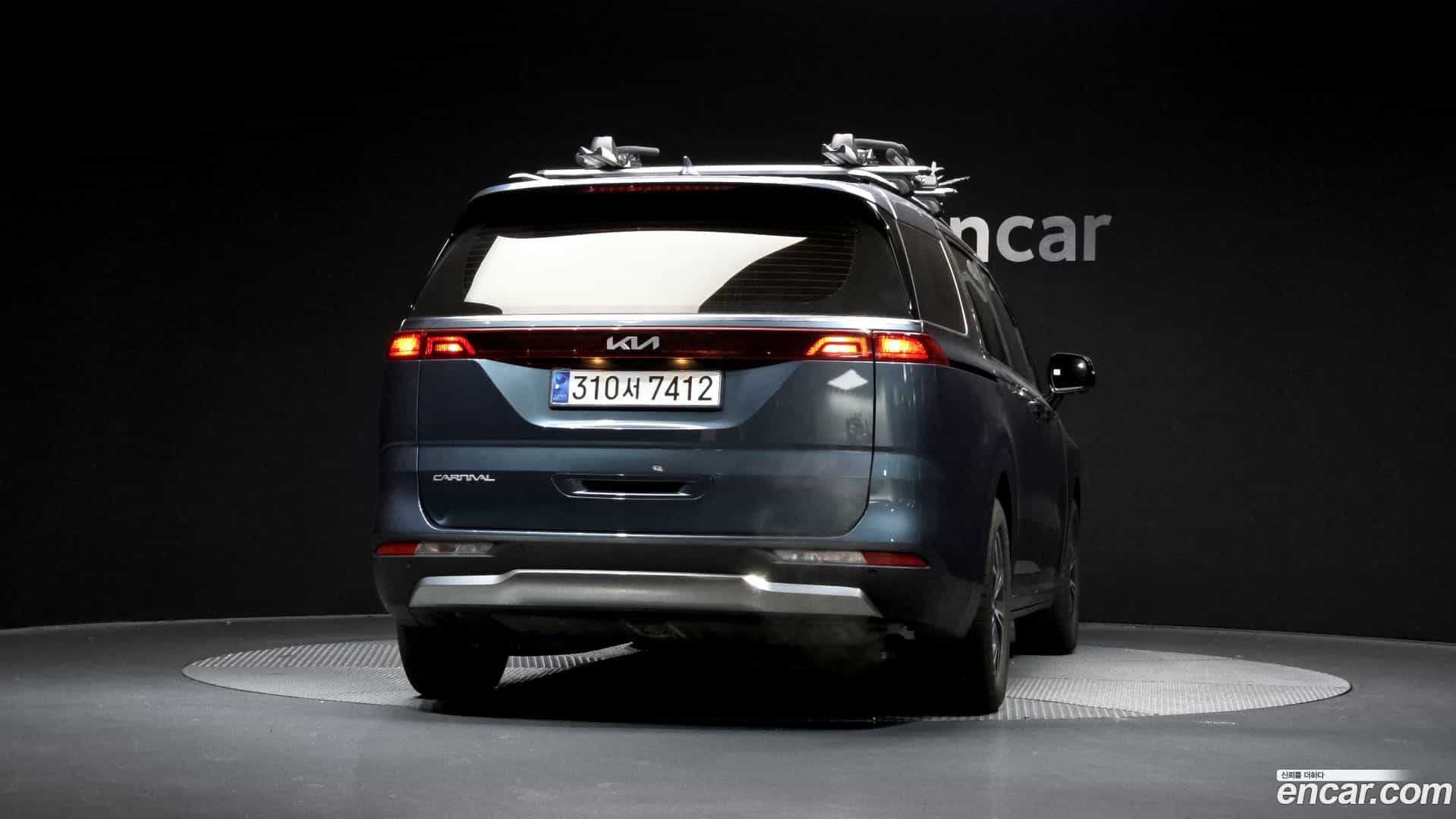 Canival Kia 2023.11-OUTER-004