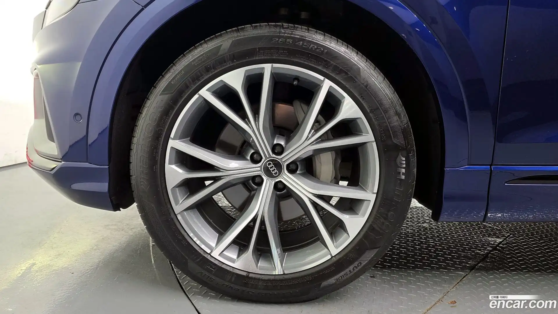 Q8 Audi 2022.9-OUTER-005