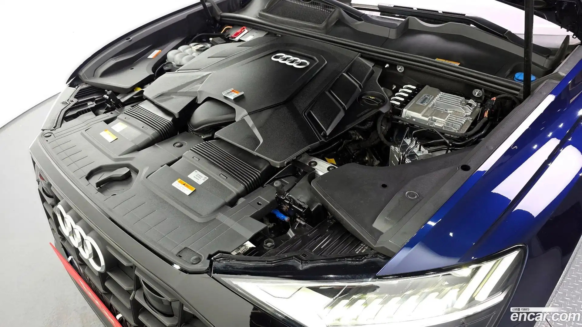 Q8 Audi 2022.9-OUTER-006