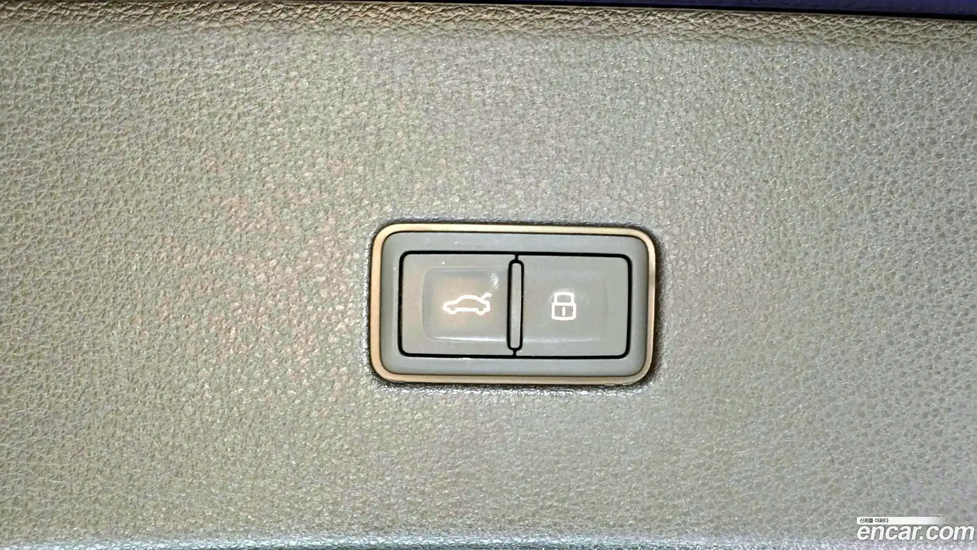 Q8 Audi 2022.9-OPTION-024