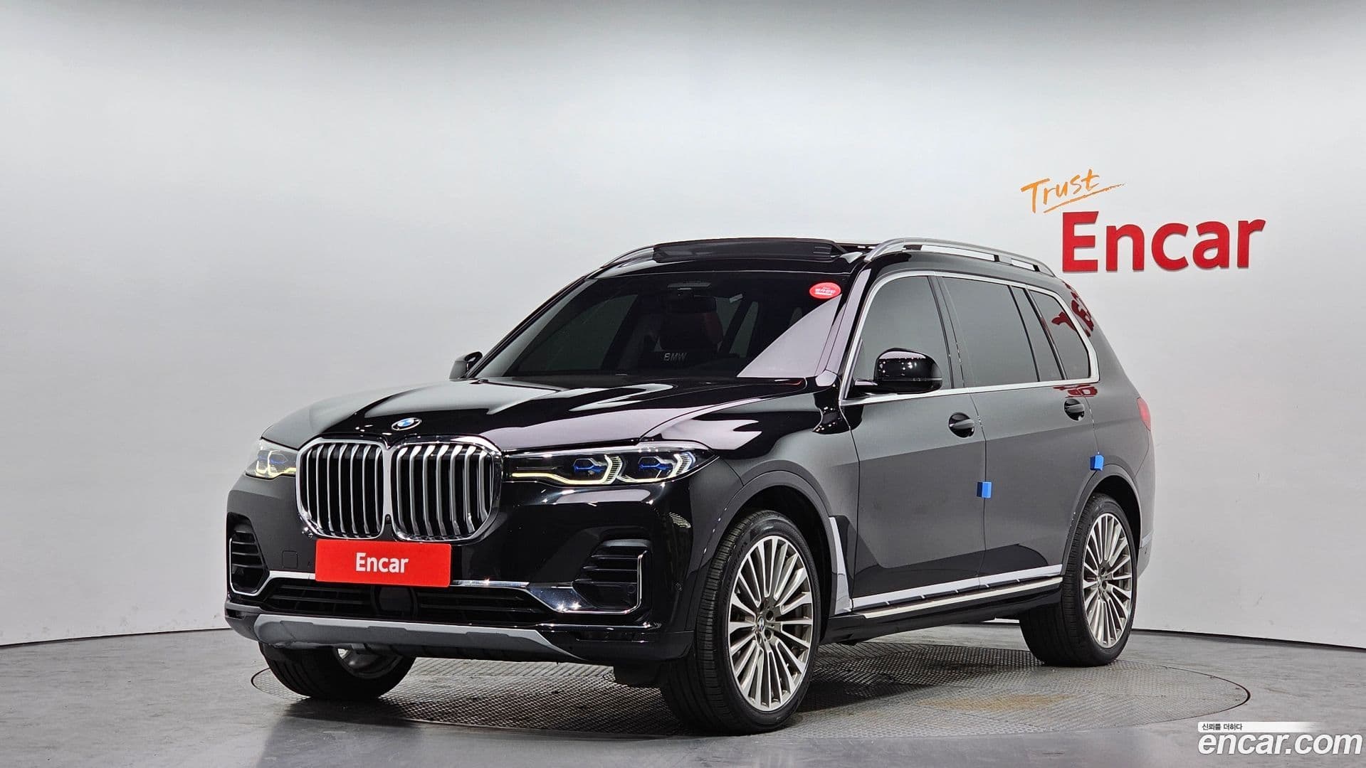 Main__Slider__Photo:X7 BMW 2020.9-0