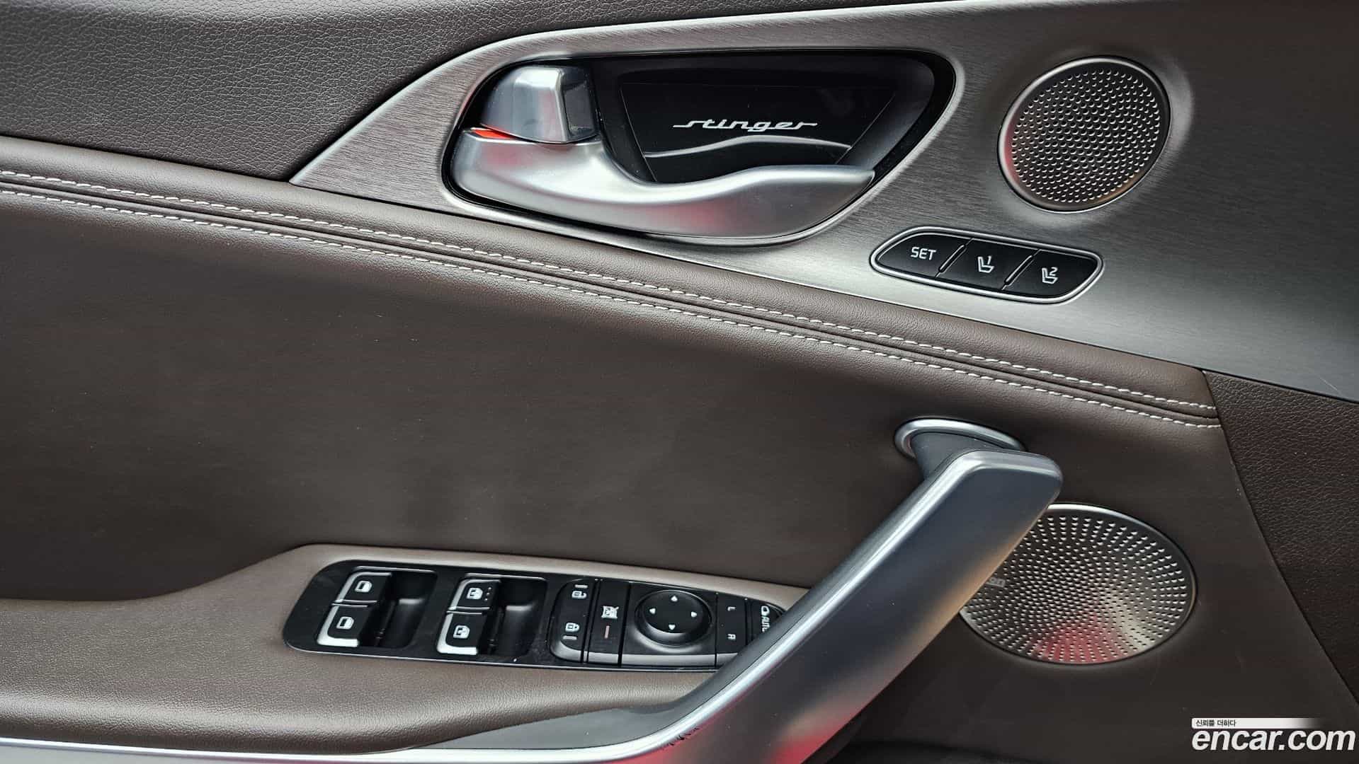 Stinger Kia 2018.9-OPTION-016