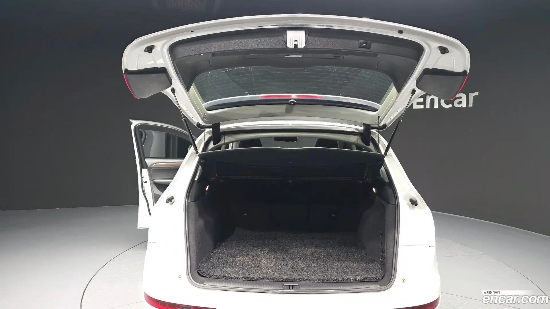 Q5 Audi 2015.10-OPTION-024