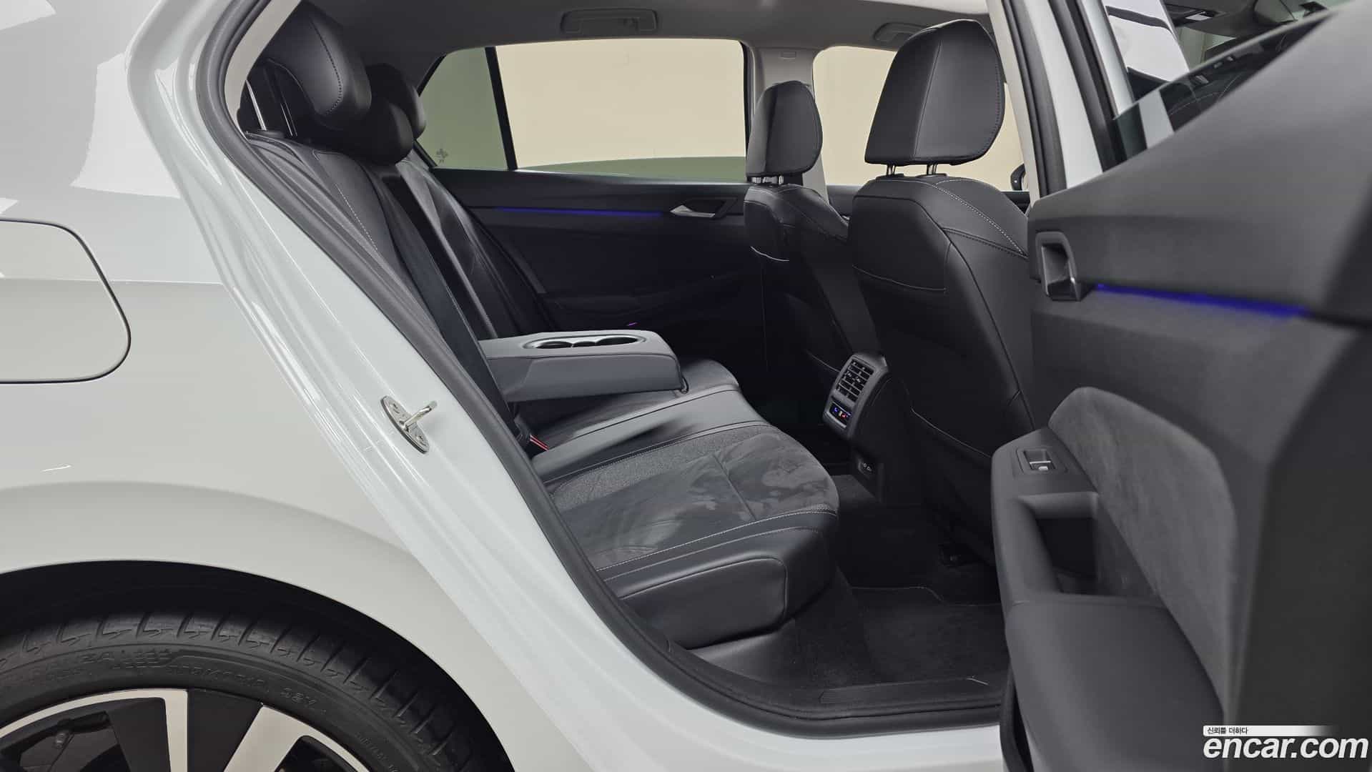 Golf Volkswagen 2025.5-OPTION-016