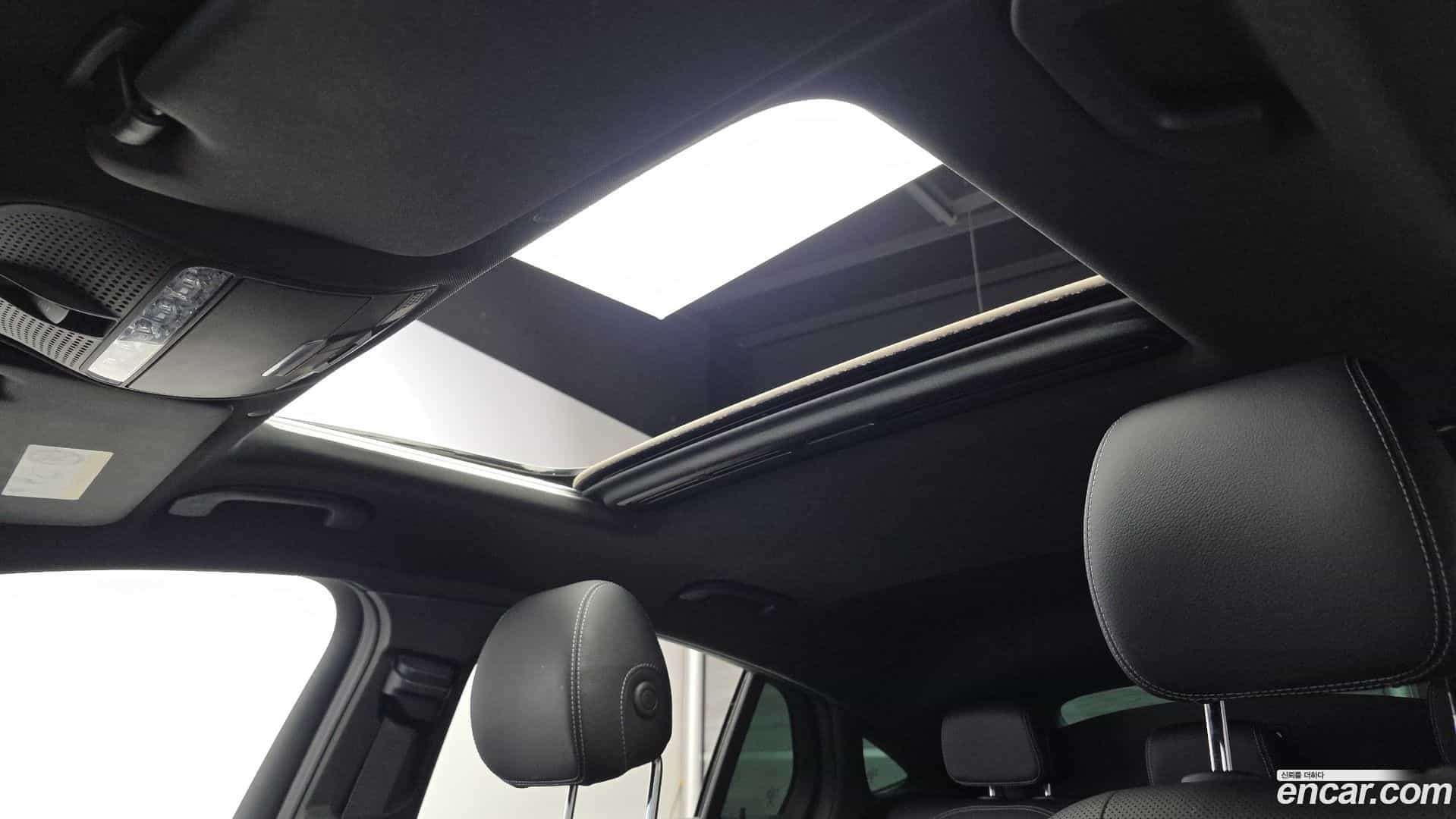 GLC-Class Mercedes-Benz 2023.3-OPTION-023