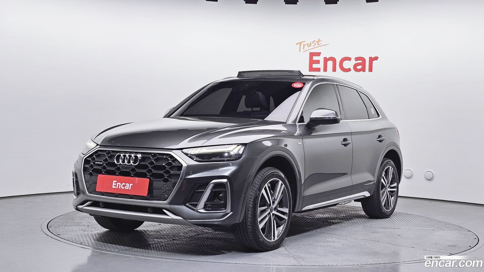 Main__Slider__Photo:Q5 Audi 2022.2-0