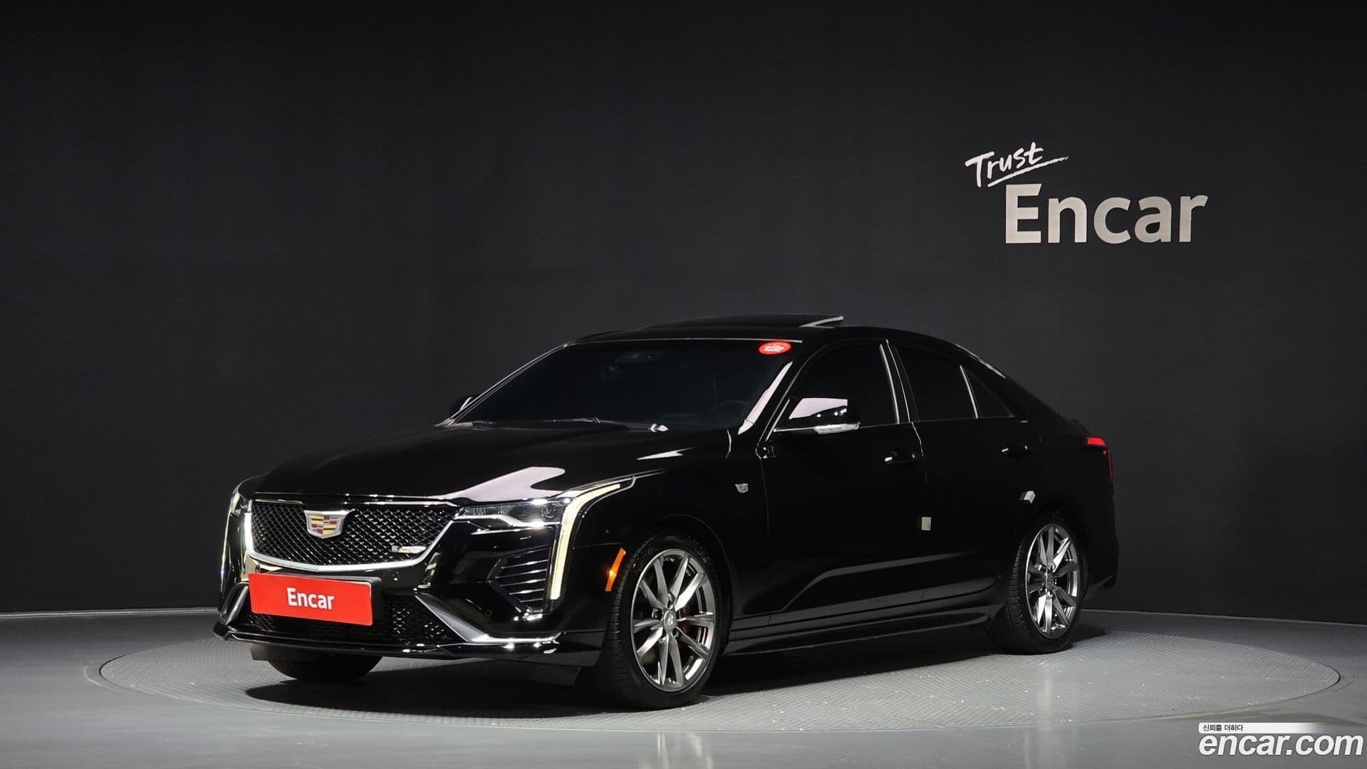 Main__Slider__Photo:CT4 Cadillac 2020.11-0