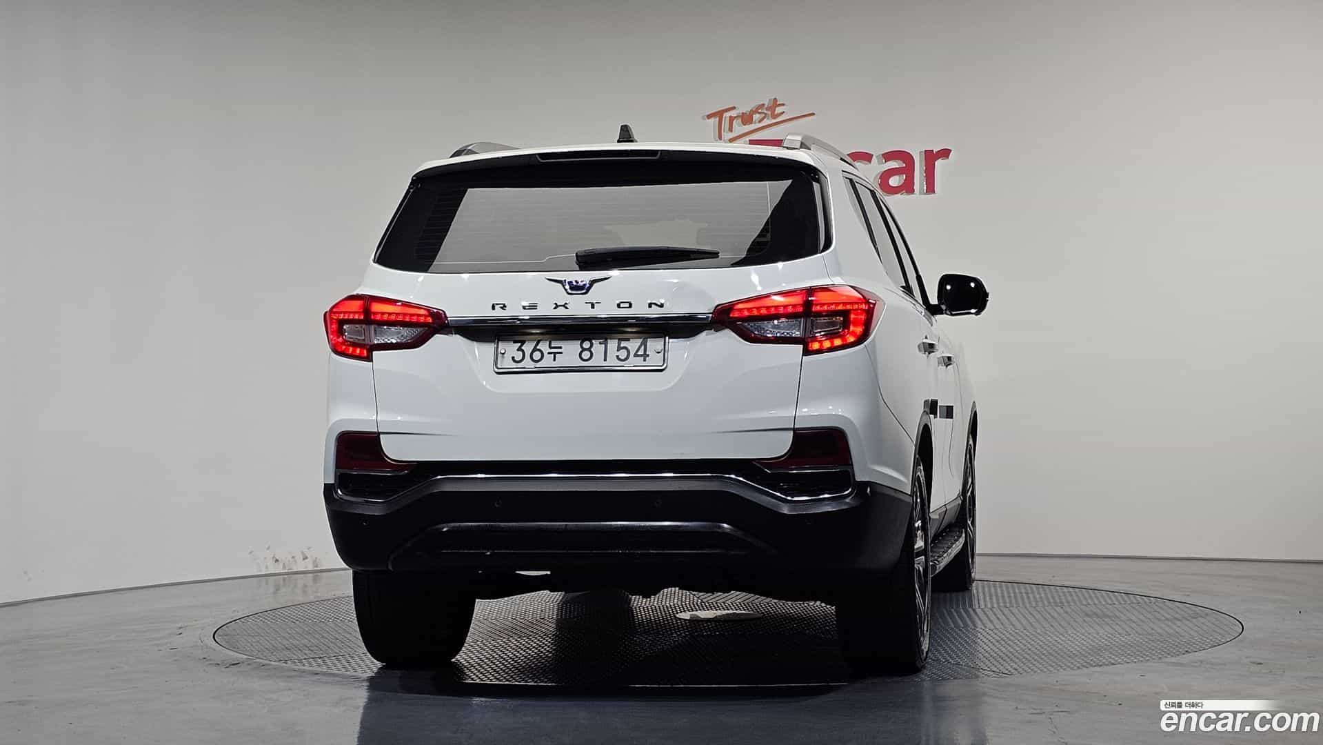 Rexton KG Mobility 2017.4-OUTER-004