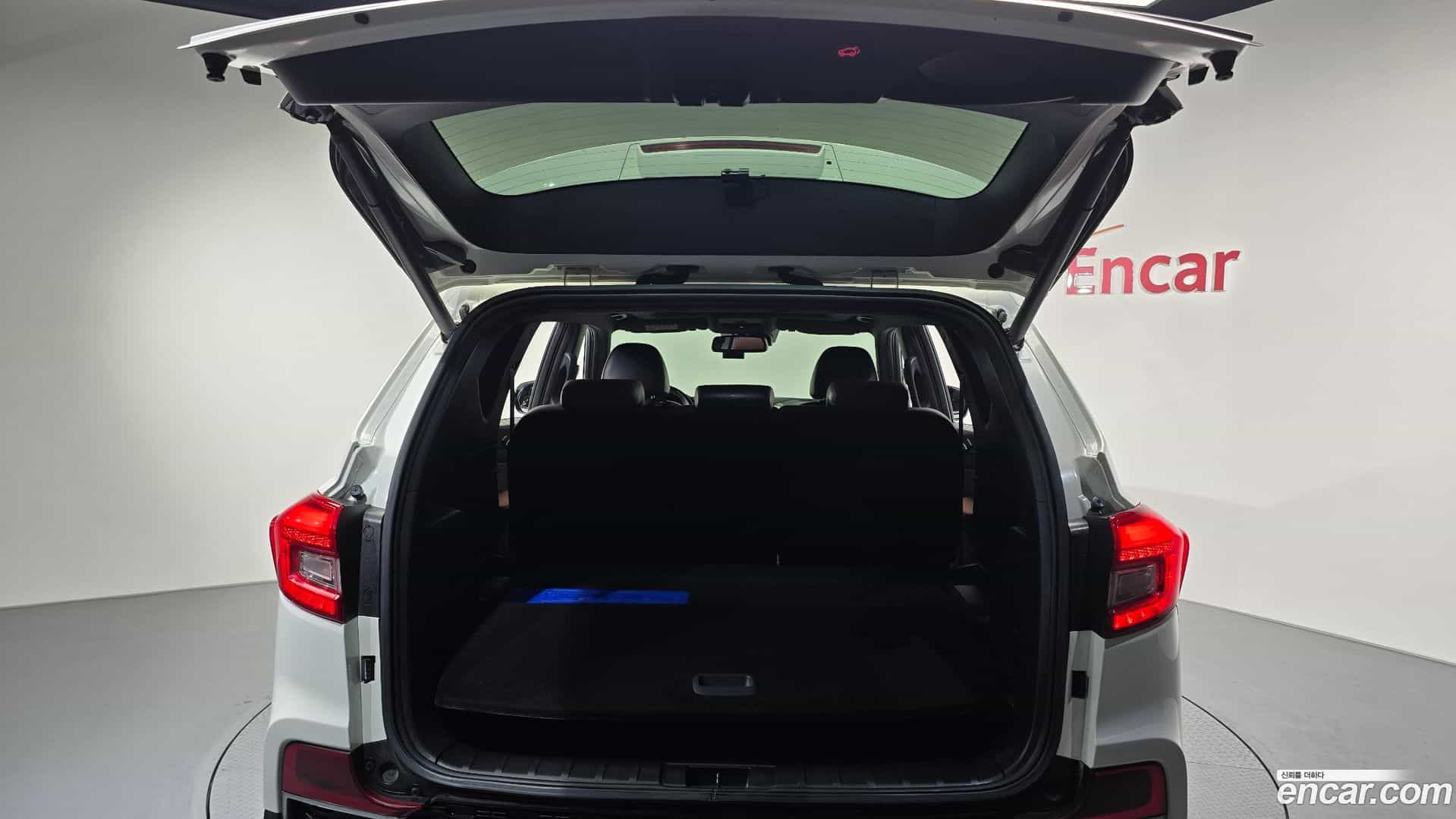 Rexton KG Mobility 2017.4-OPTION-024