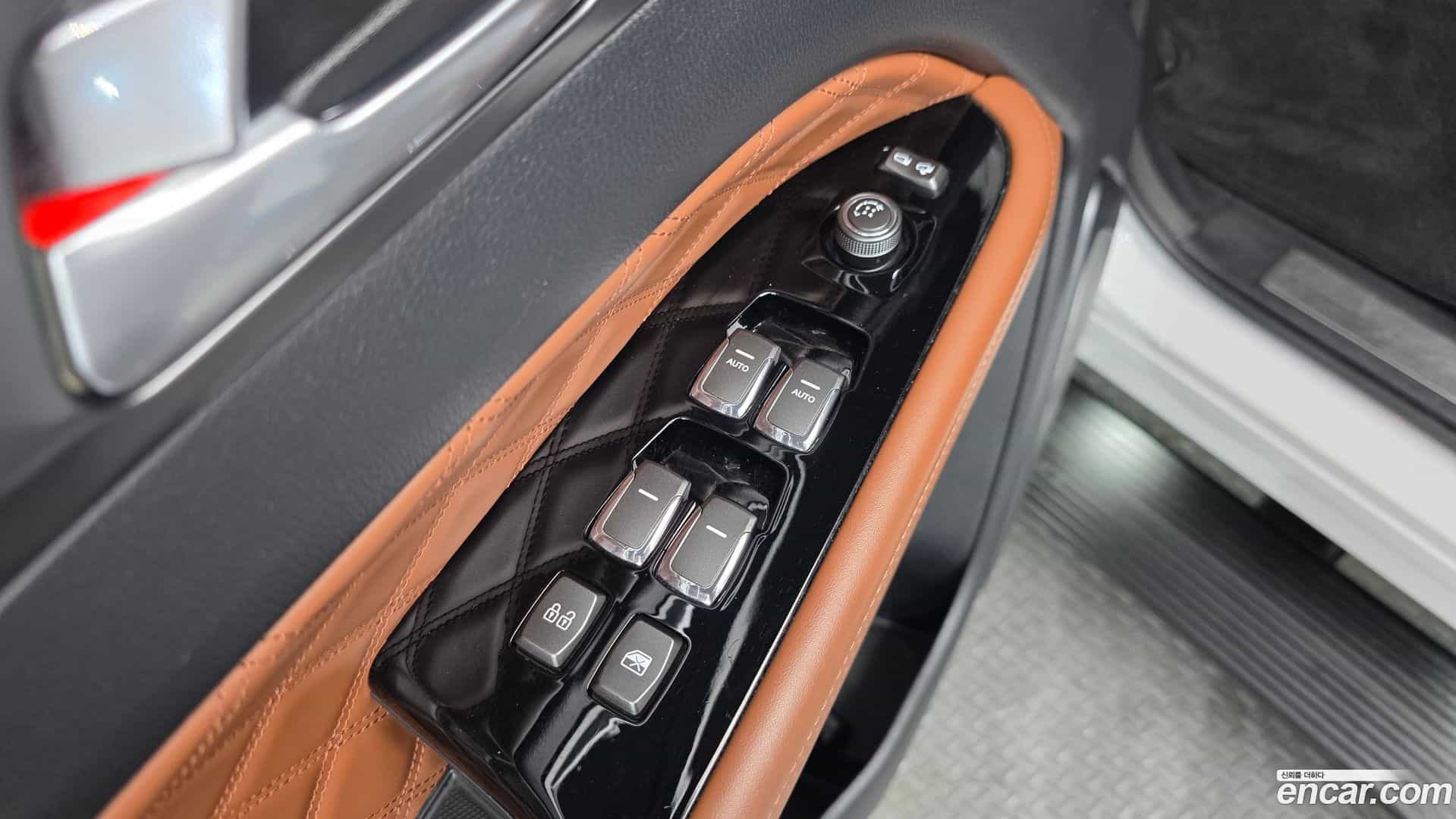 Rexton KG Mobility 2020.6-OPTION-016