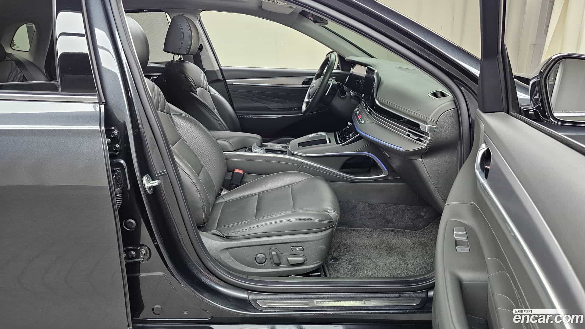 Grandeur Hyundai 2020.7-OPTION-015