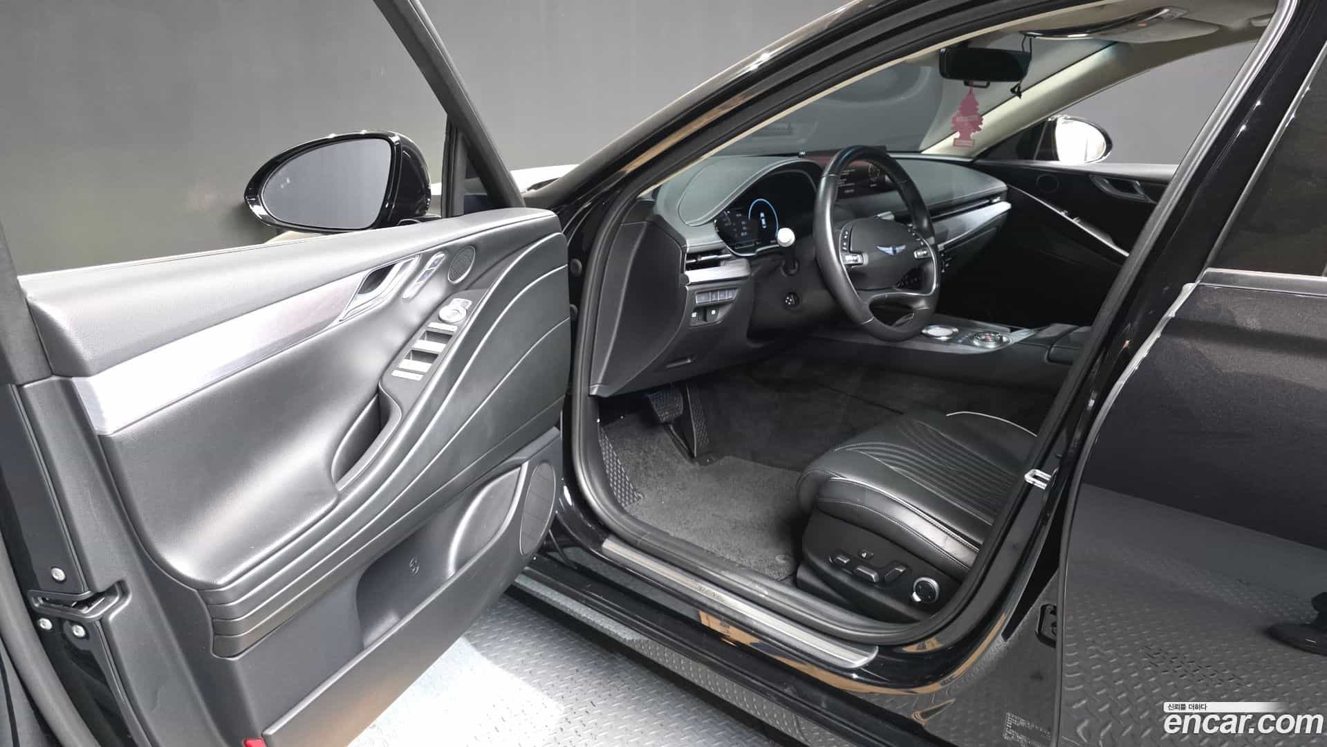 G80 Genesis 2021.2-INNER-010