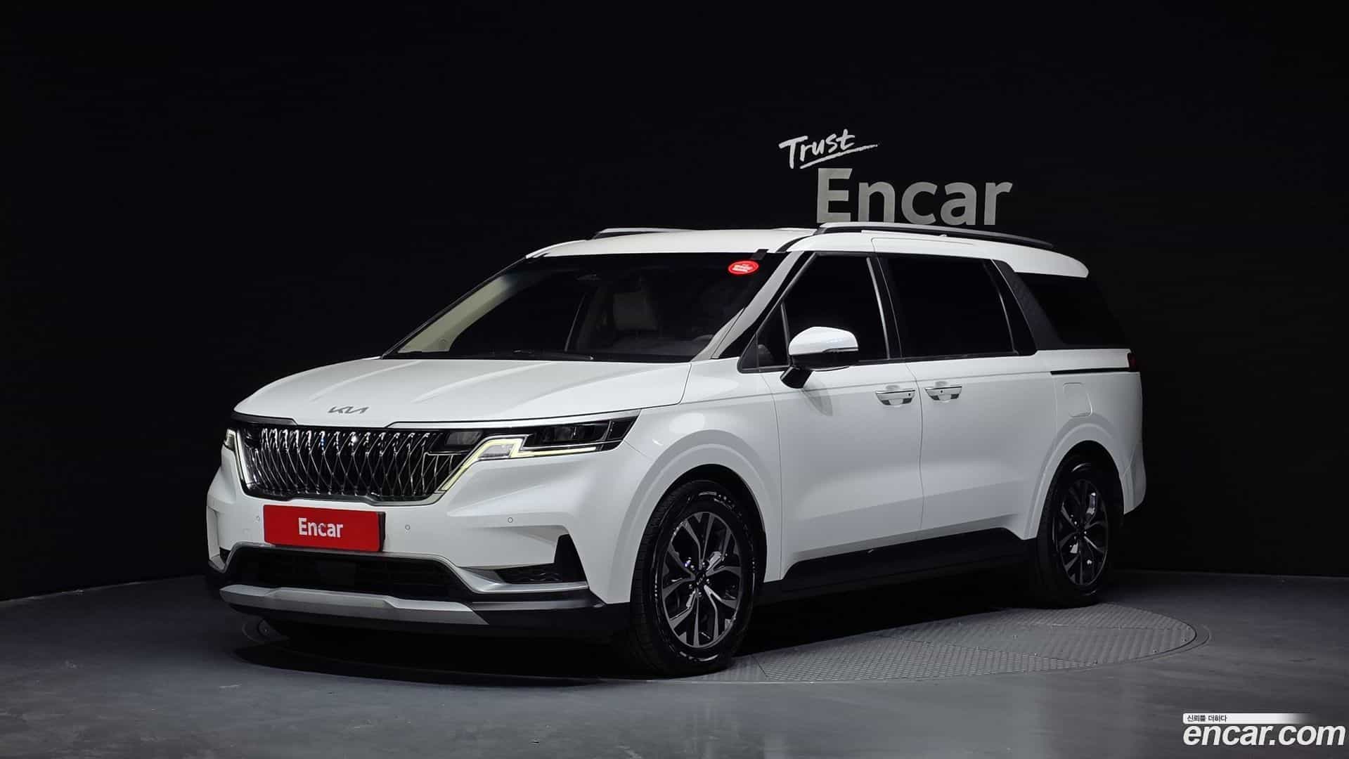 Canival Kia 2023.2-OUTER-001