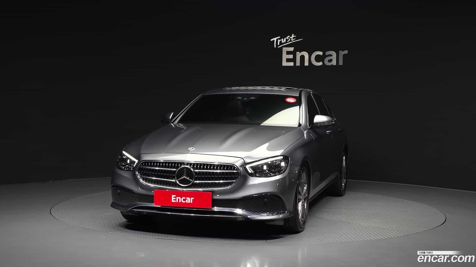 E-Class Mercedes-Benz 2022.4-OUTER-003