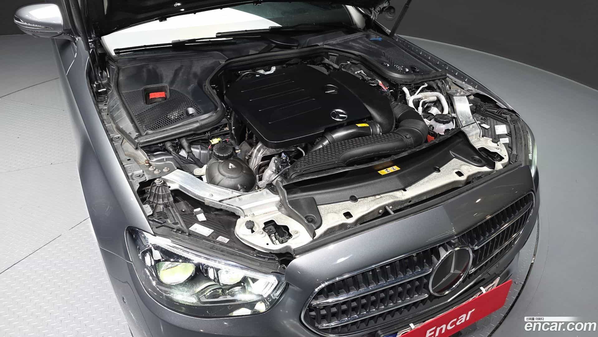 E-Class Mercedes-Benz 2022.4-OUTER-006