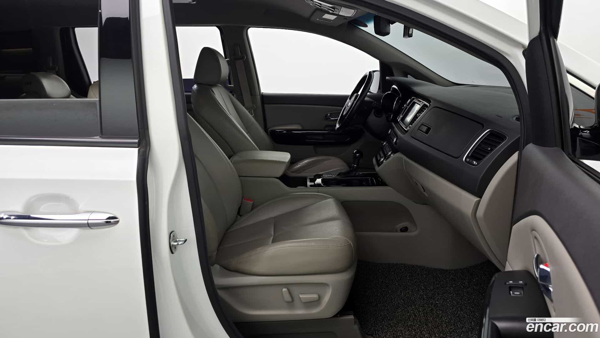 Canival Kia 2015.9-OPTION-015