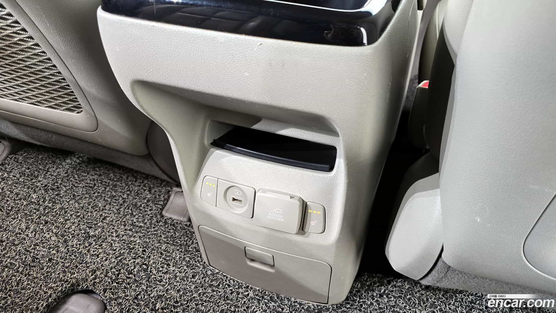 Canival Kia 2015.9-OPTION-022