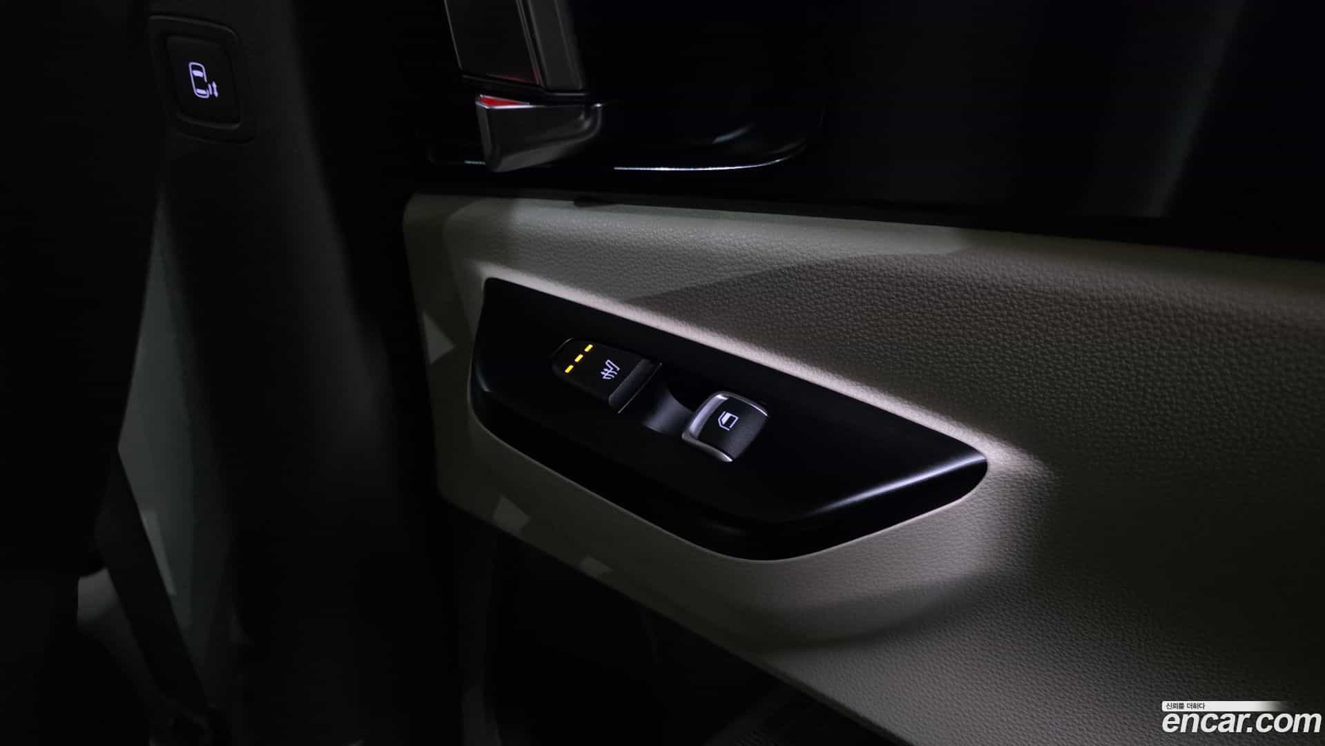 Canival Kia 2021.6-OPTION-023