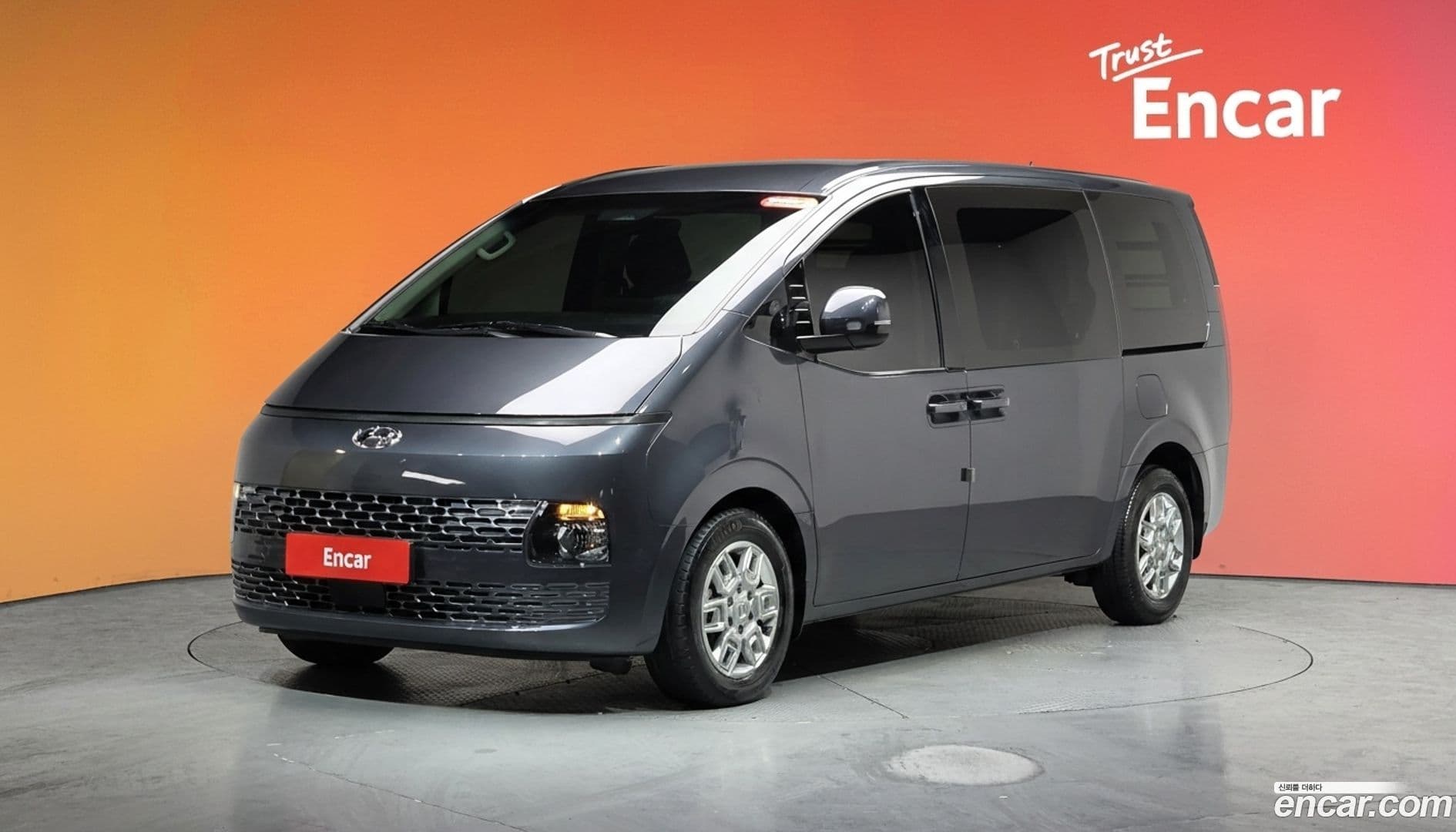 Main__Slider__Photo:Staria Hyundai 2024.0-0