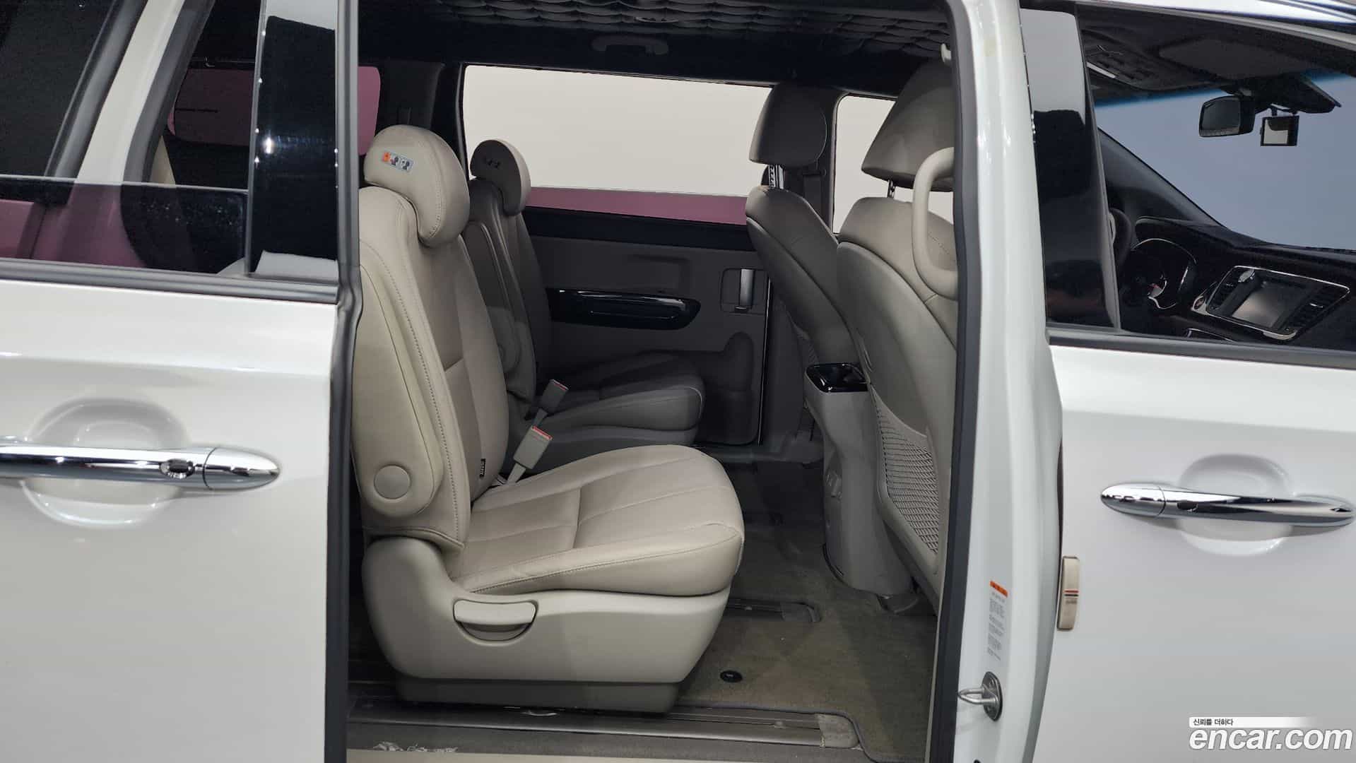 Canival Kia 2018.10-OPTION-016
