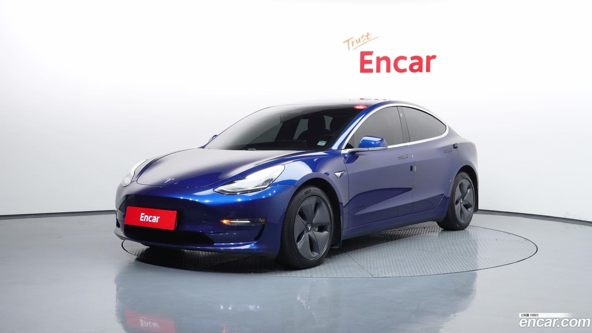 Main__Slider__Photo:Model 3 Tesla 2020.2-0