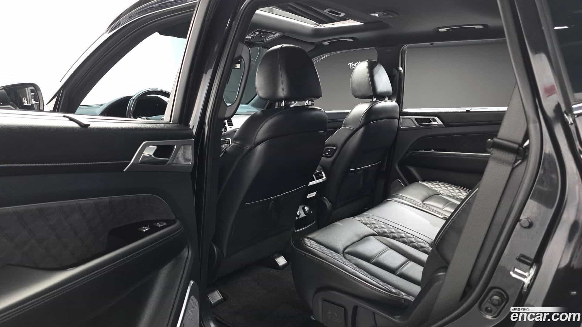 Rexton KG Mobility 2022.4-OPTION-016