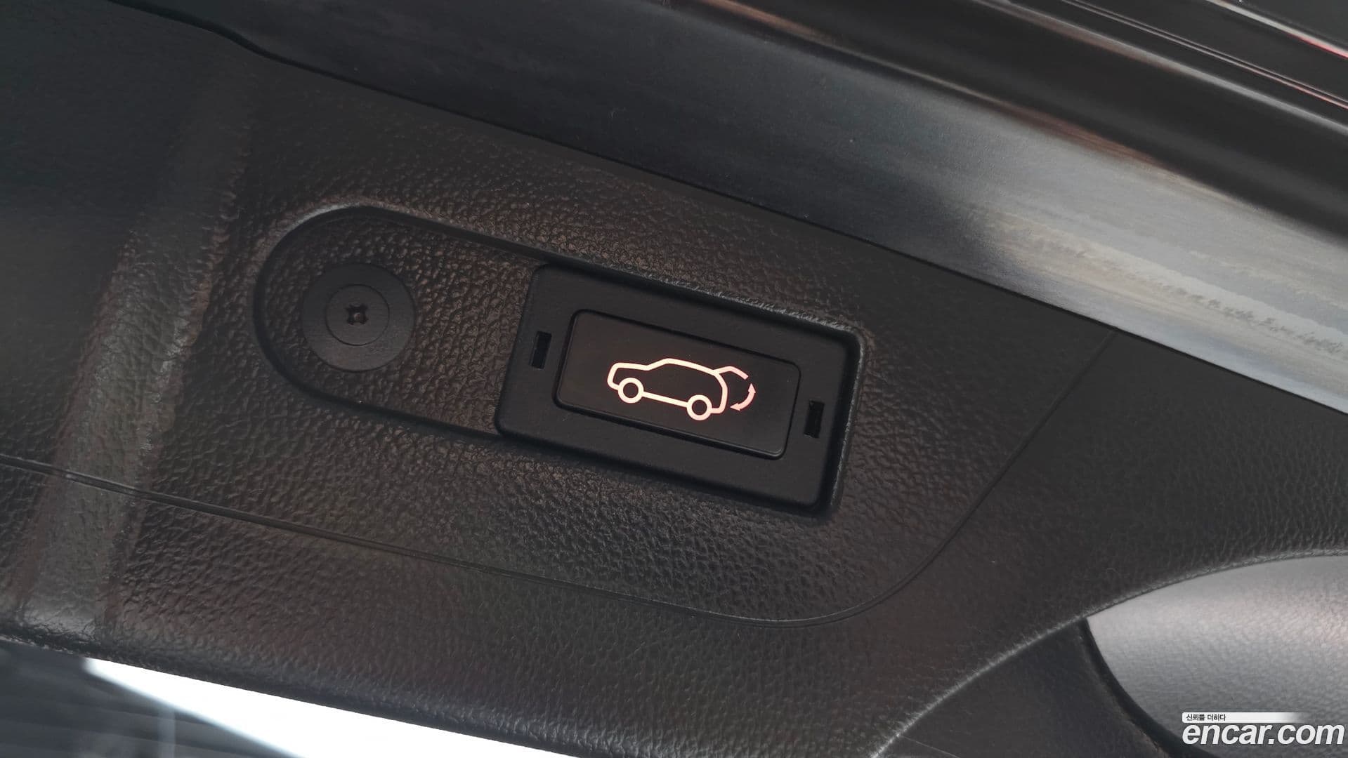 Main__Slider__Photo:Rexton KG Mobility 2022.4-18