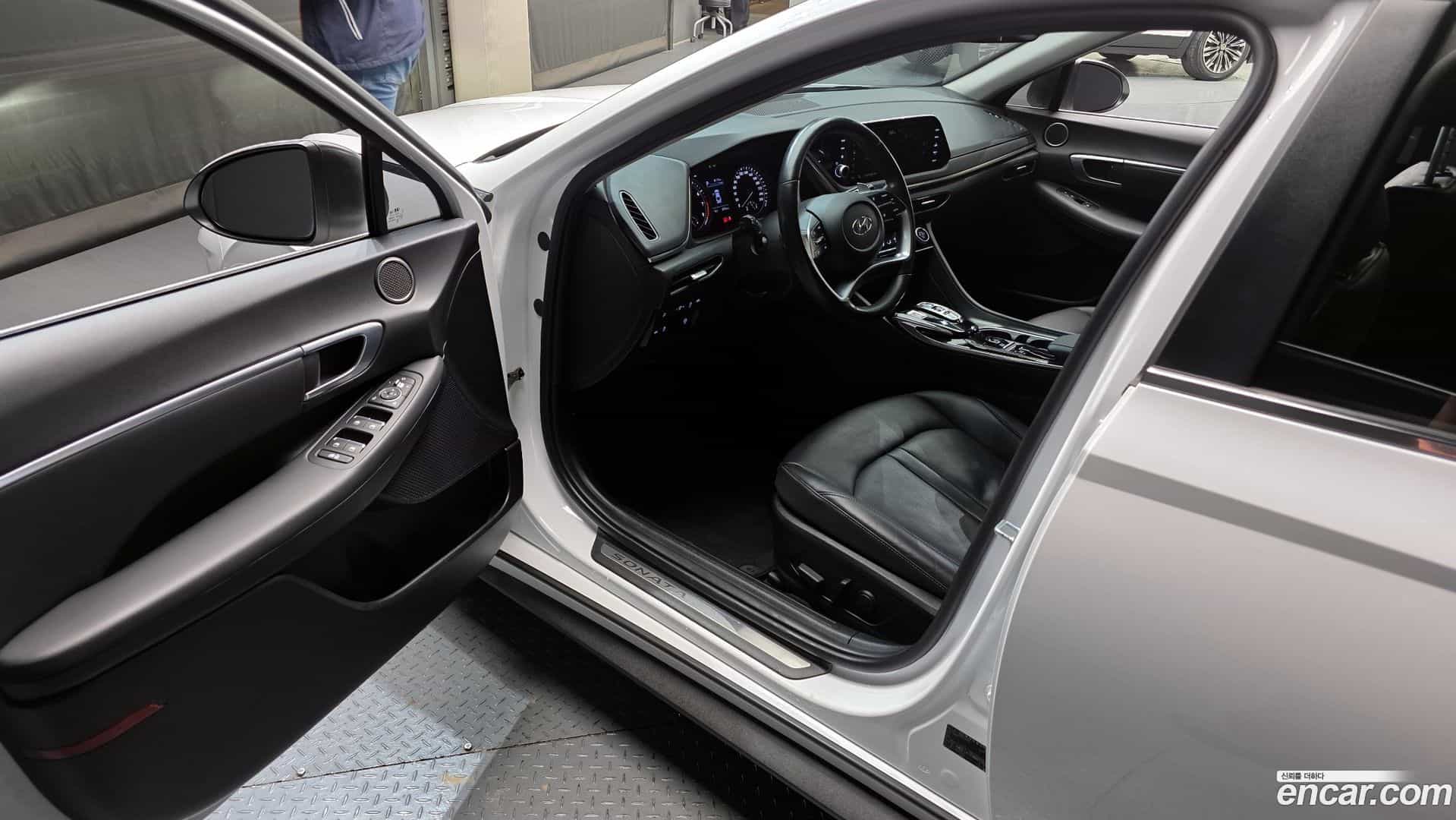 Sonata Hyundai 2021.3-INNER-010