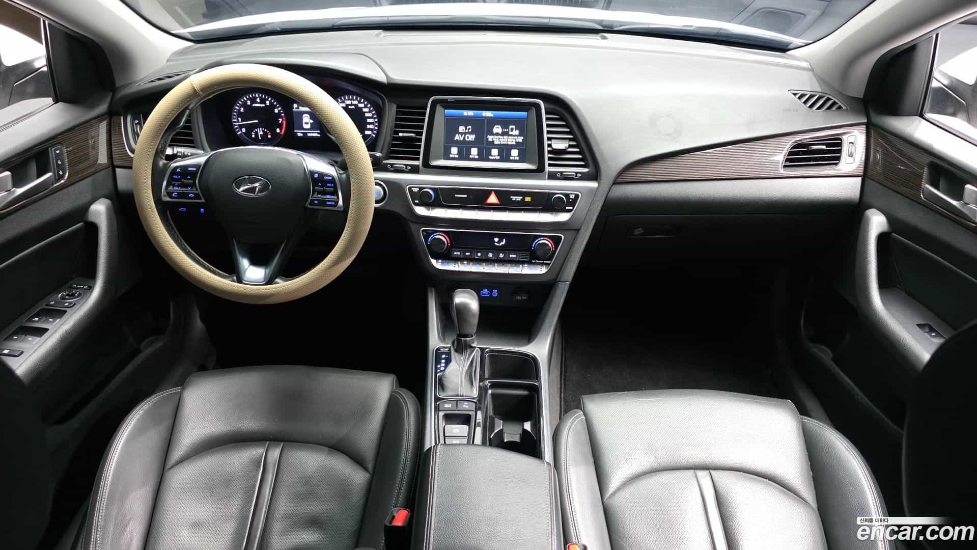 Sonata Hyundai 2017.6-INNER-007