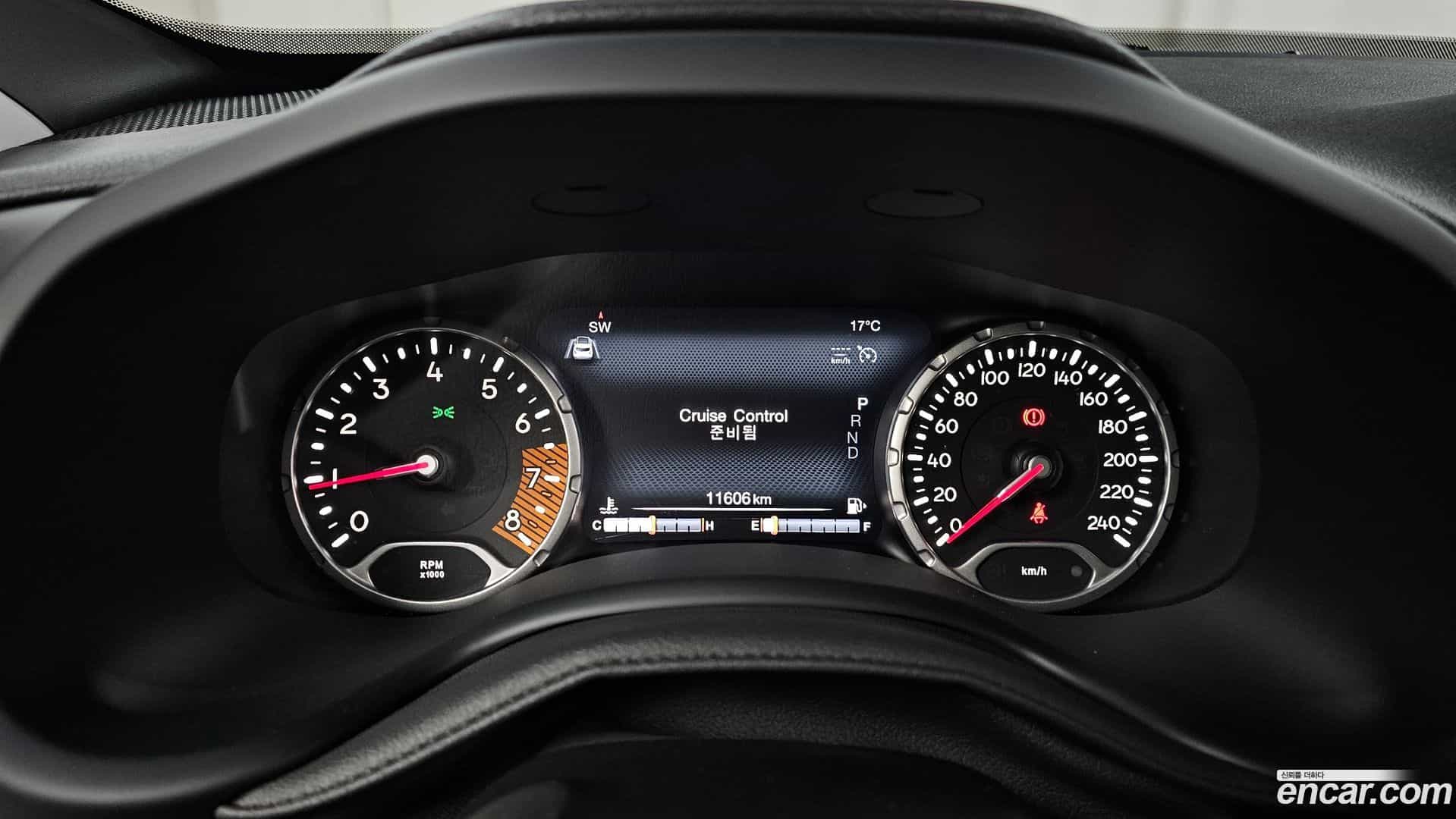 Renegade Jeep 2023.11-INNER-008